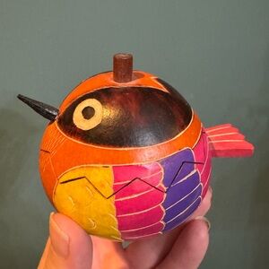 Handmade Carved Lucuma Gourd Hand Painted Bird Trinket Box Folk Art W/ Paperwork